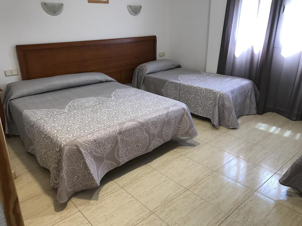 Hostal 82 Olías del Rey Chambre photo